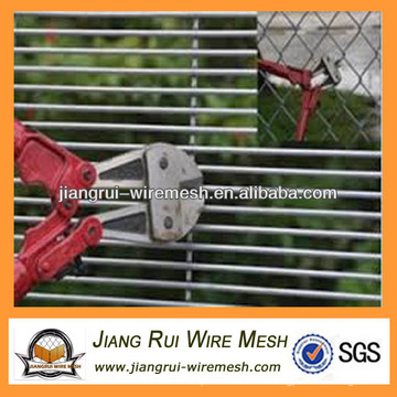 outdoor anti-climb fence security